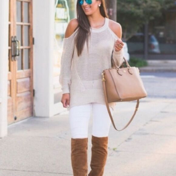 Nwt Willow & Clay Cold shoulder sweater from Nordstrom - Picture 3 of 10